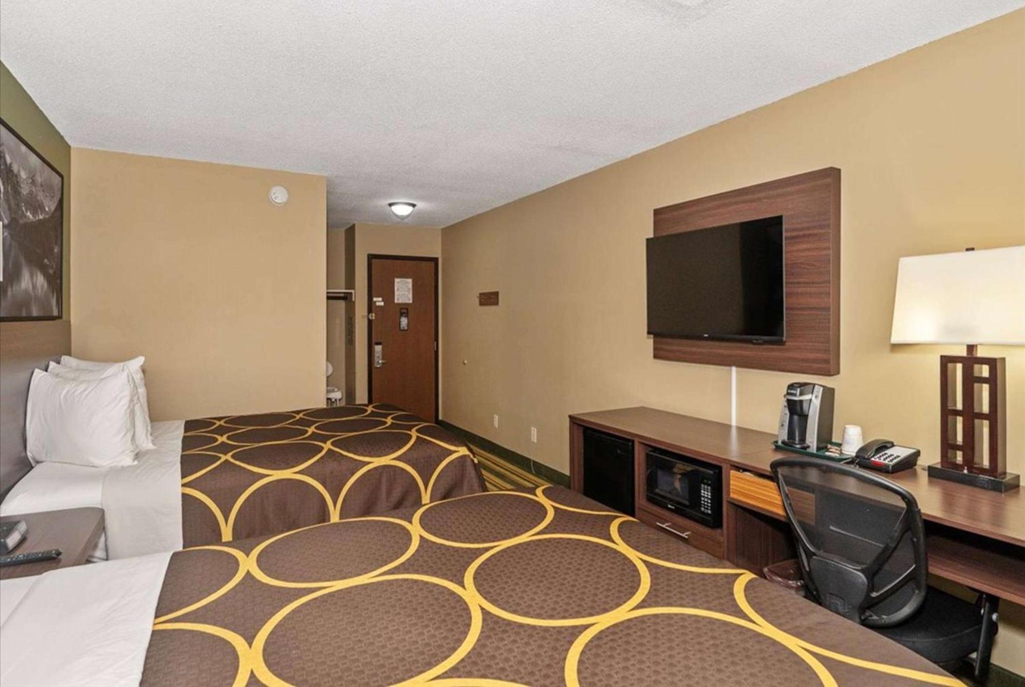 Super 8 By Wyndham Superior Wi Hotel Luaran gambar